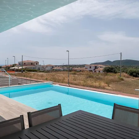 A 10 Posti Letto Piscina Privata * Budoni