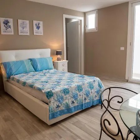 Nyaraló A 10 Posti Letto Piscina Privata