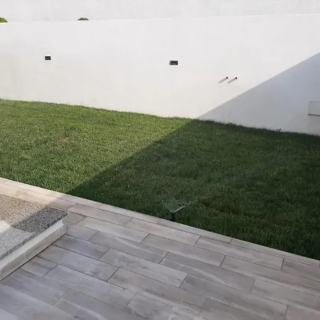 Feriehus A 10 Posti Letto Piscina Privata *