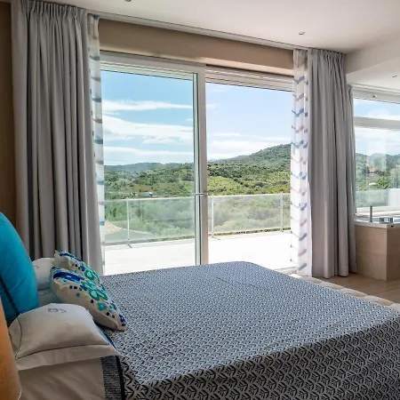A 10 Posti Letto Piscina Privata Feriehus